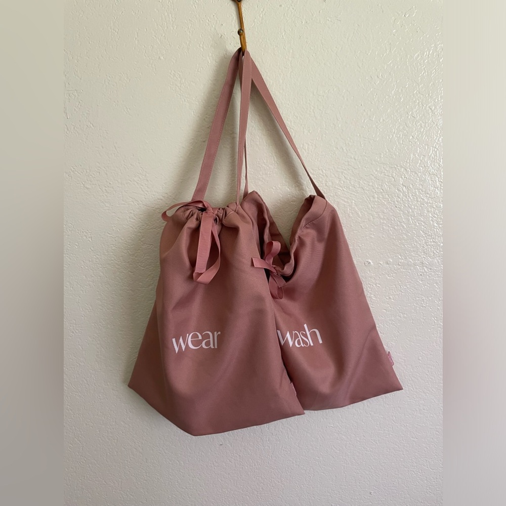 Hanky panky wash and wear pink laundry bags